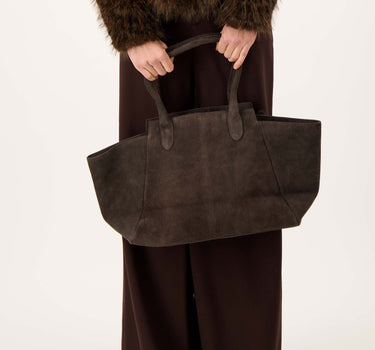 suede shopper | dark choco