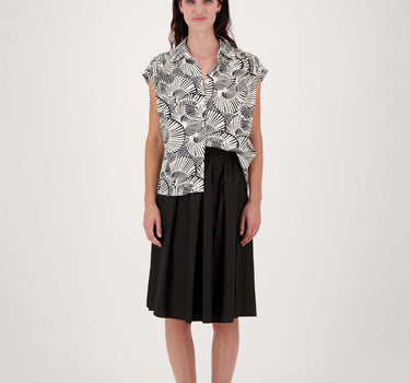 mid-length, wide-leg skirt | black