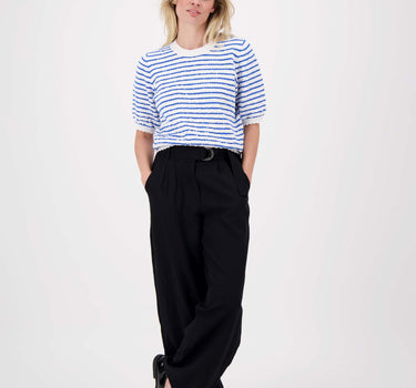 short-sleeved striped sweater | white / dark blue