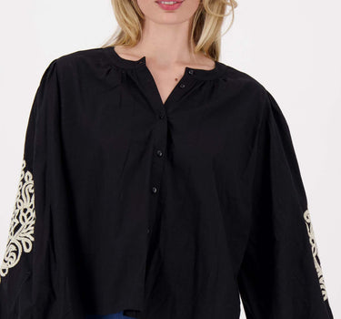 blouse with embroidered sleeves | black