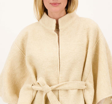Cape Jasje met Strik | cream white