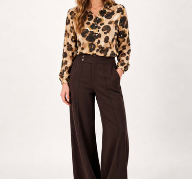 Stitched-down collar blouse with print | chocolate / sand / light pink