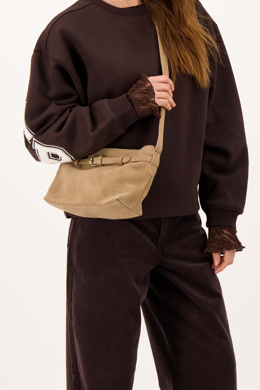 suede tas met riem detail | grey oyster