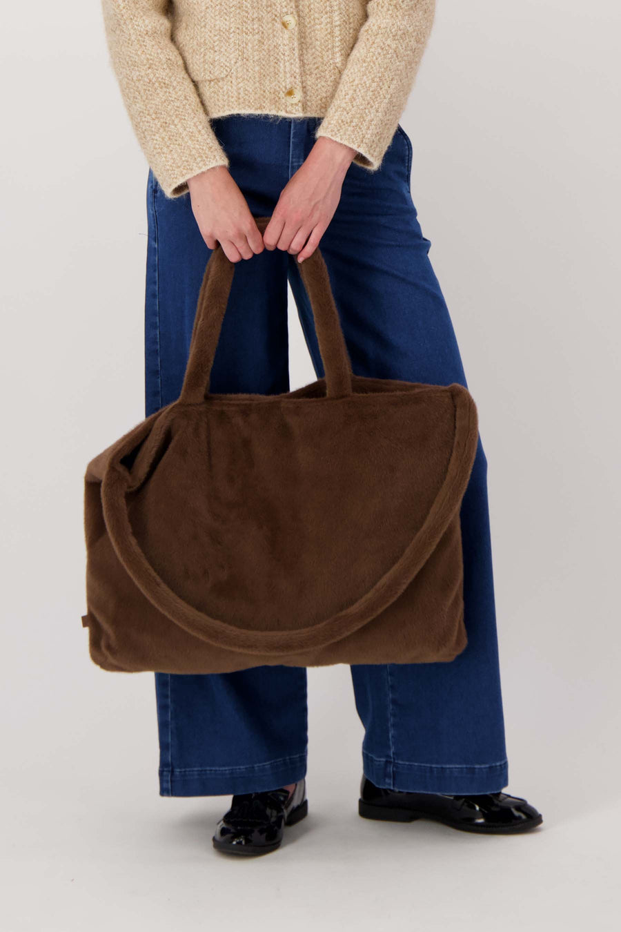 shopper van faux fur | chocoladebruin