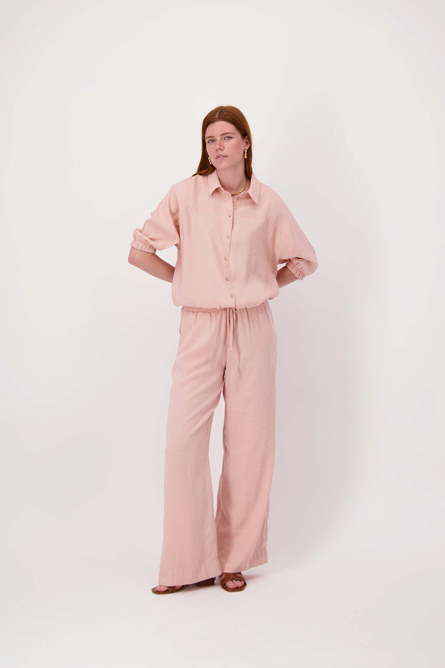 broek van modal wijd model | crispy pink
