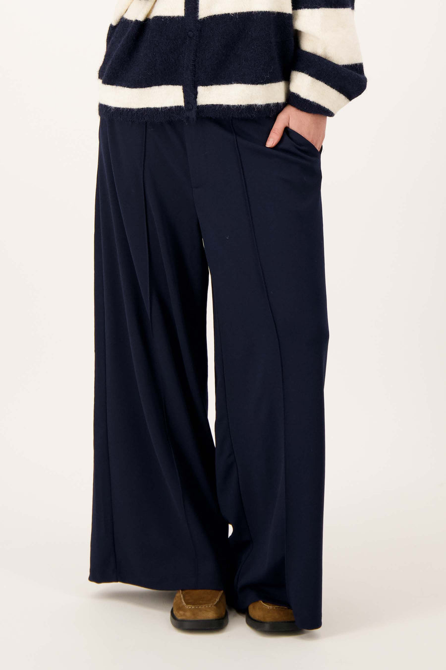 broek in superstretch met bandplooi | dark navy