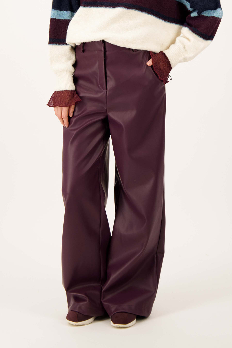 PU wide-leg pants | burgundy