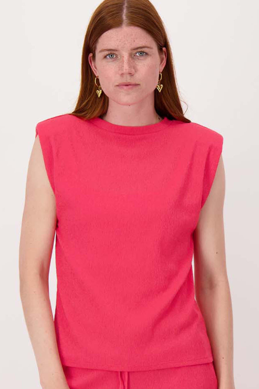 mouwloze crincle top | raspberry