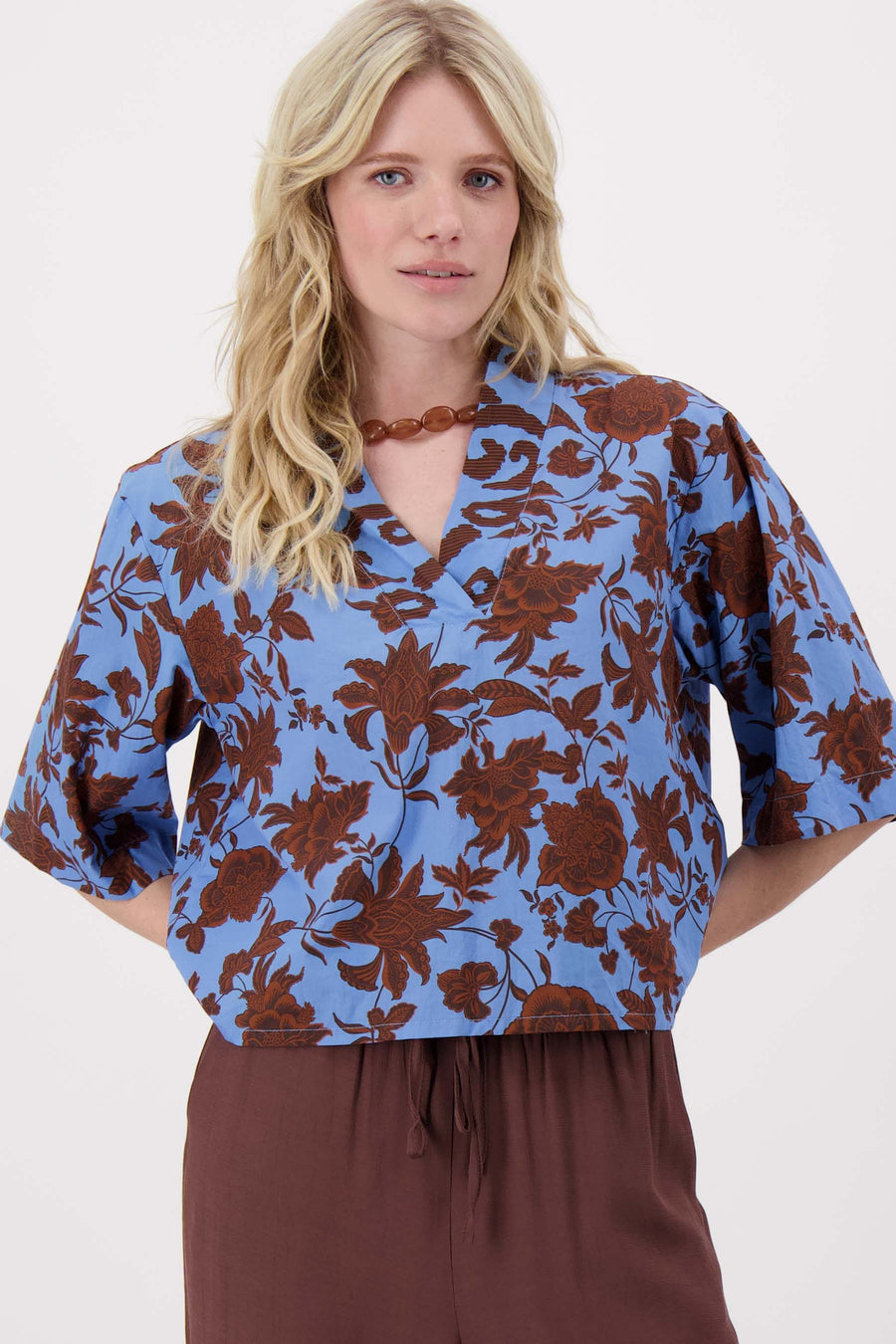 Top mit Ikat-Muster | Blau / Braun