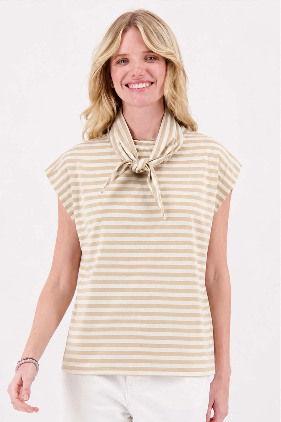 Shirt met sjaaltje | white / sand