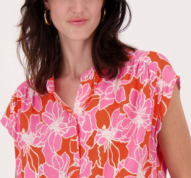 blouse with floral print | bright pink / orange