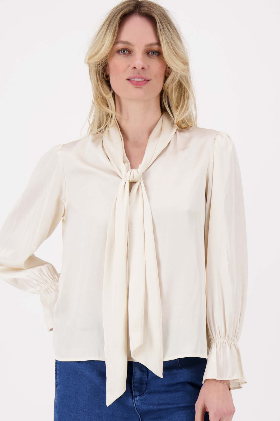 satijn top met strik | beige