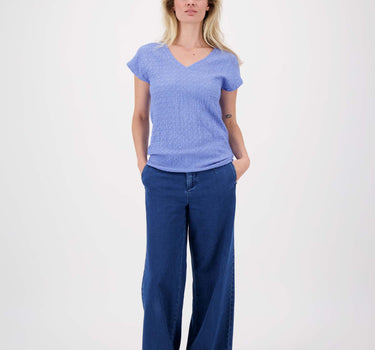 V-neck top in crinkle fabric | lavender blue