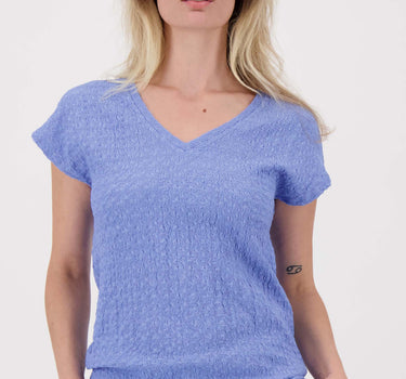 V hals top van crinkle stof | lavenderblauw