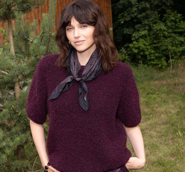 short-sleeve bouclé sweater | burgundy