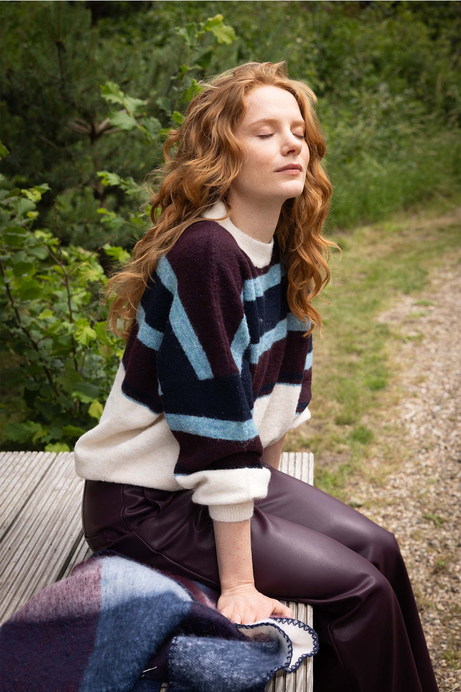 trui met blok streep colourblock | dark navy / ocean blue / burgundy