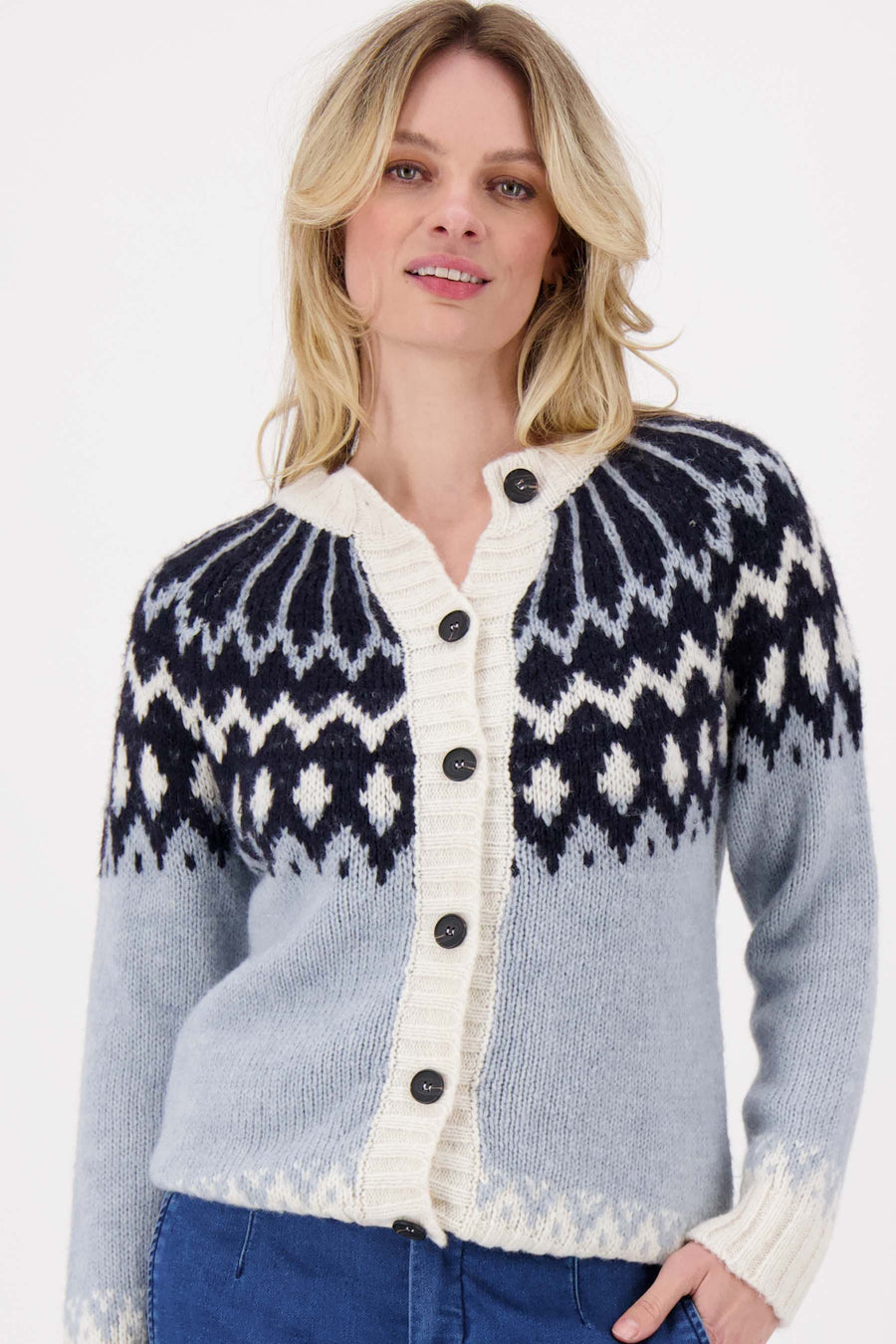 vest met nordic jacquard | iceblue