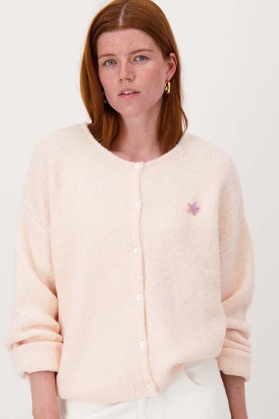 basic long-sleeved cardigan with brooch | light pink