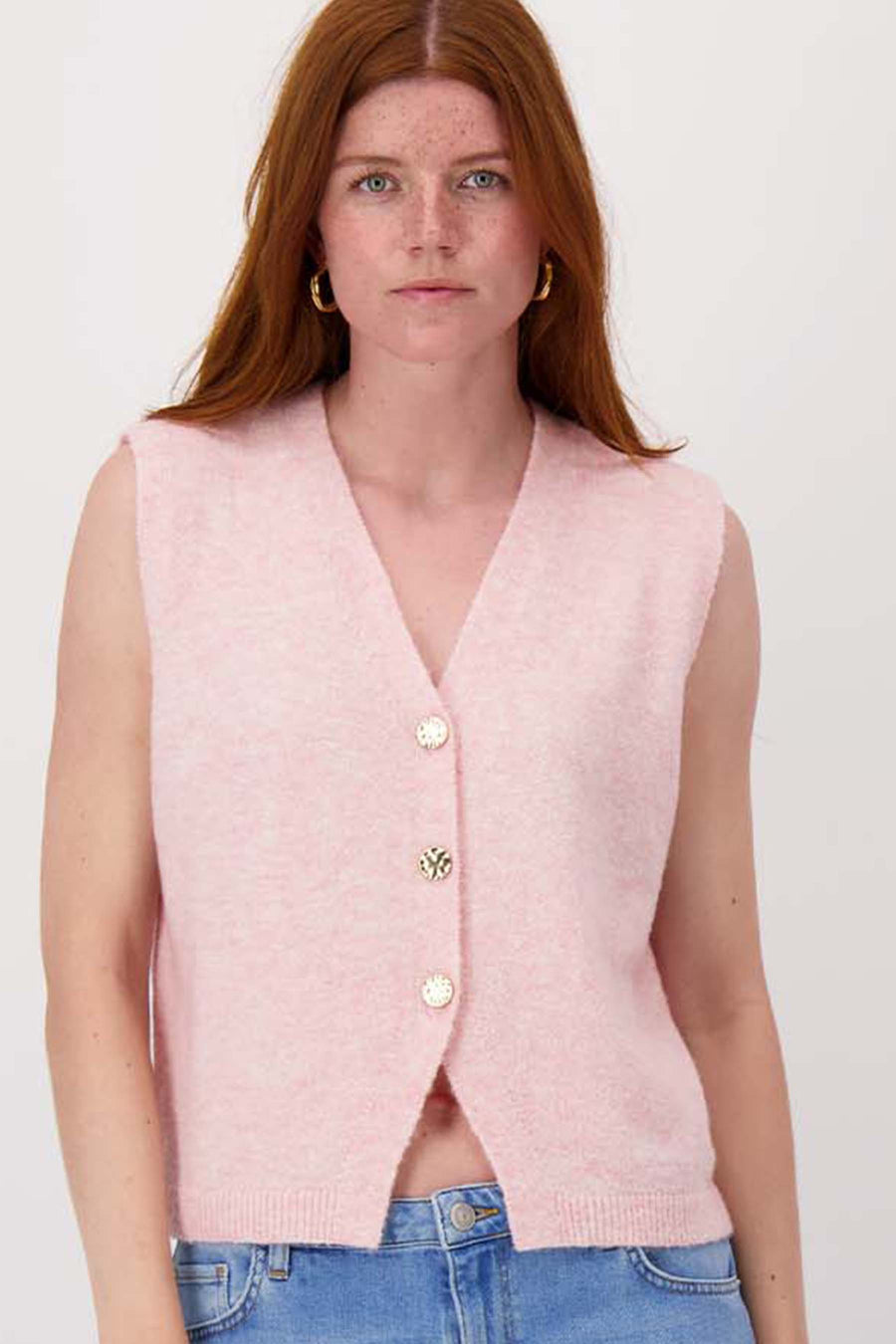 knitted vest with cute buttons | crispy pink