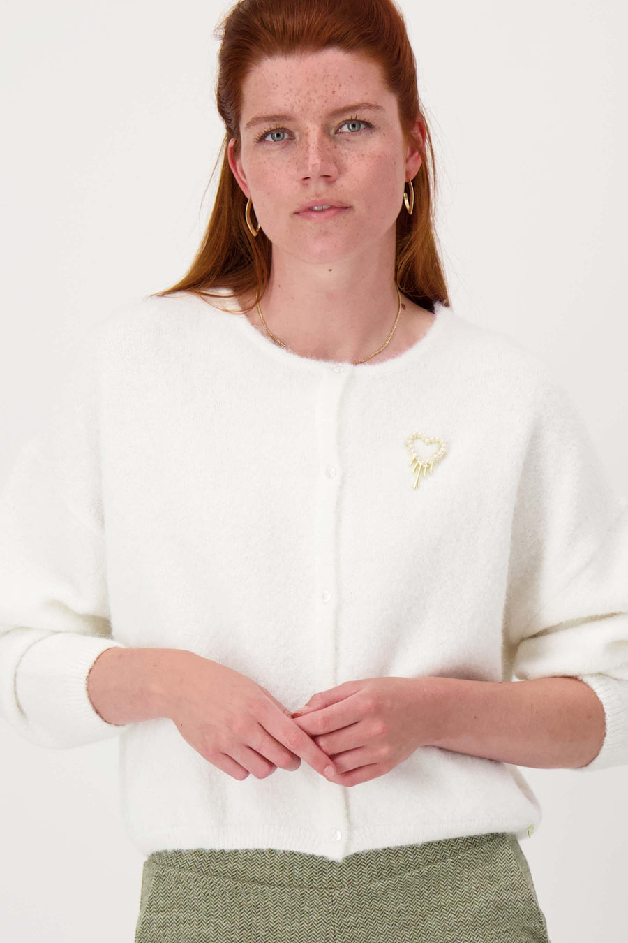 basic vestje met broche | off white