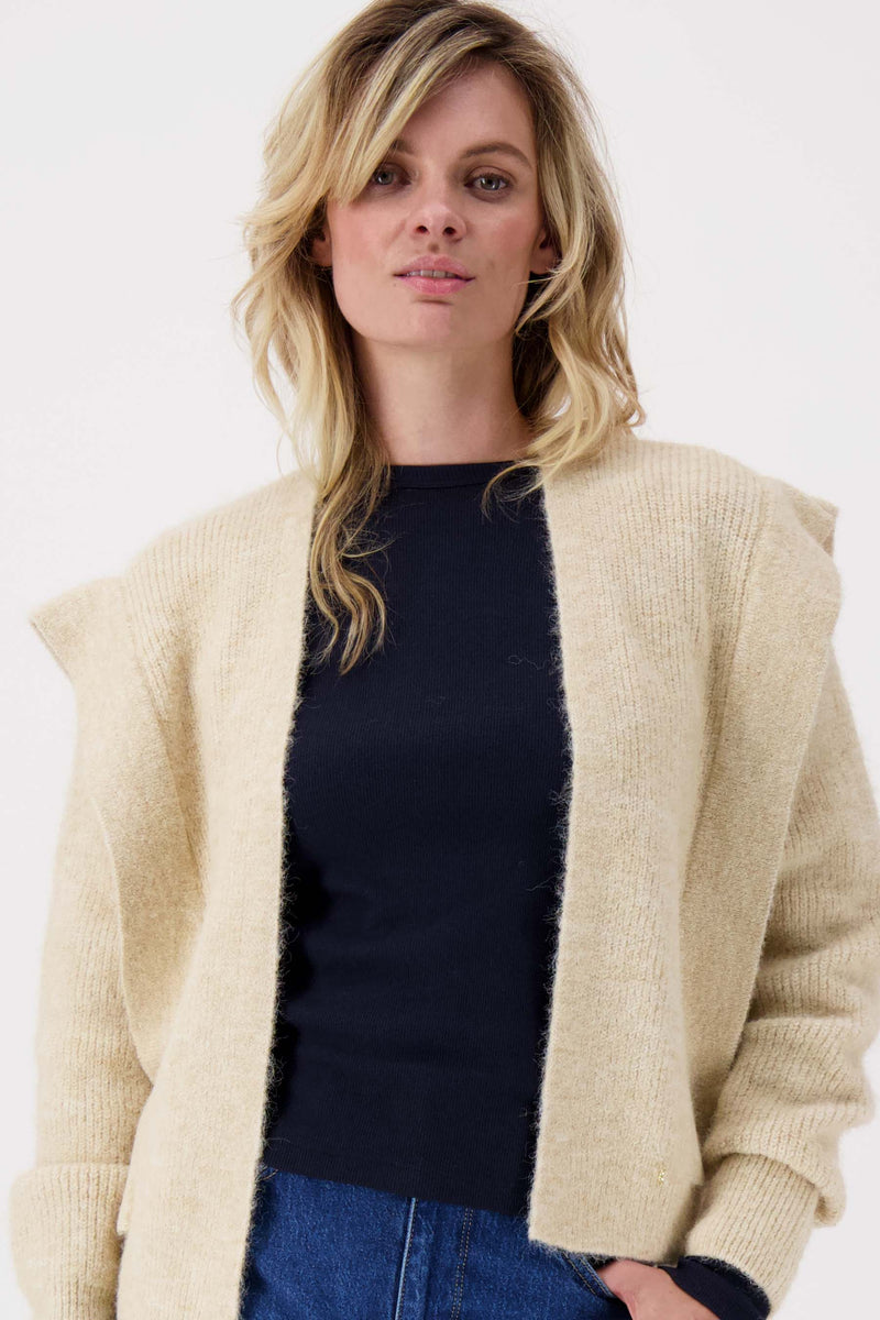 vest met schouder detail | kit