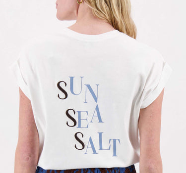 T-shirt met opgerolde mouw sun sea salt | white