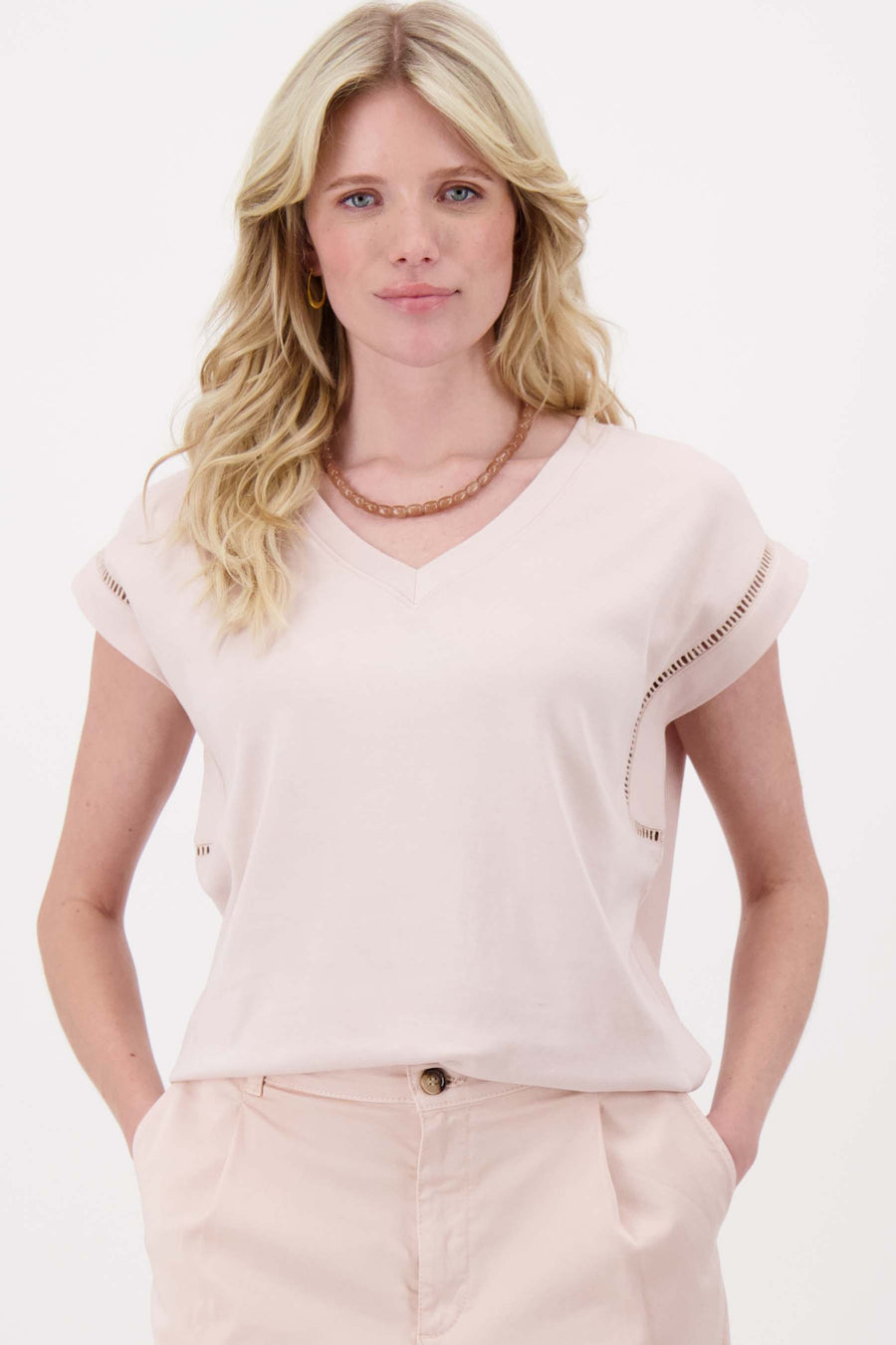 t-shirt met opengewerkte details | soft pink