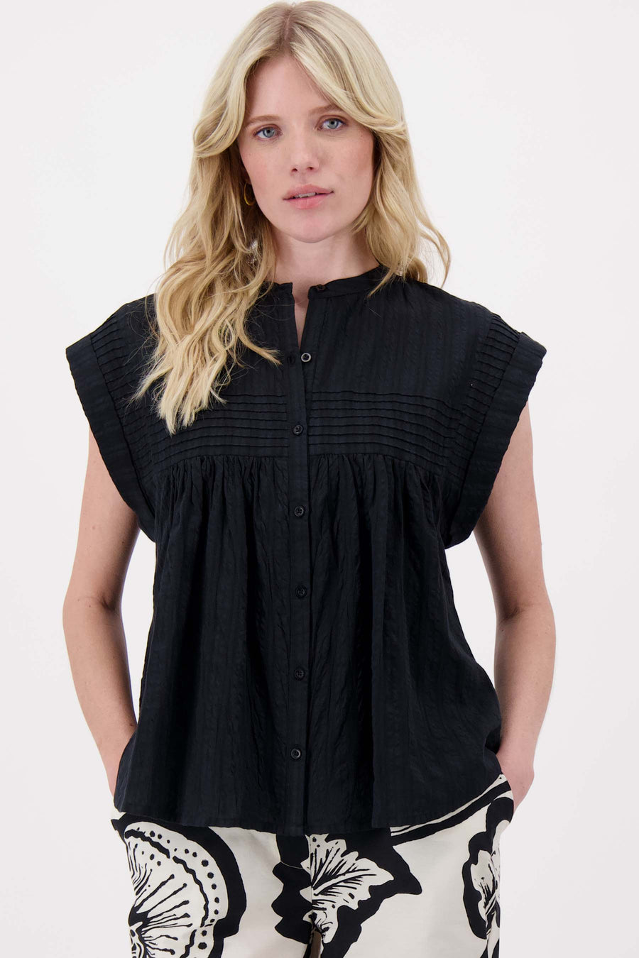 voile blouse met structuur streep | black
