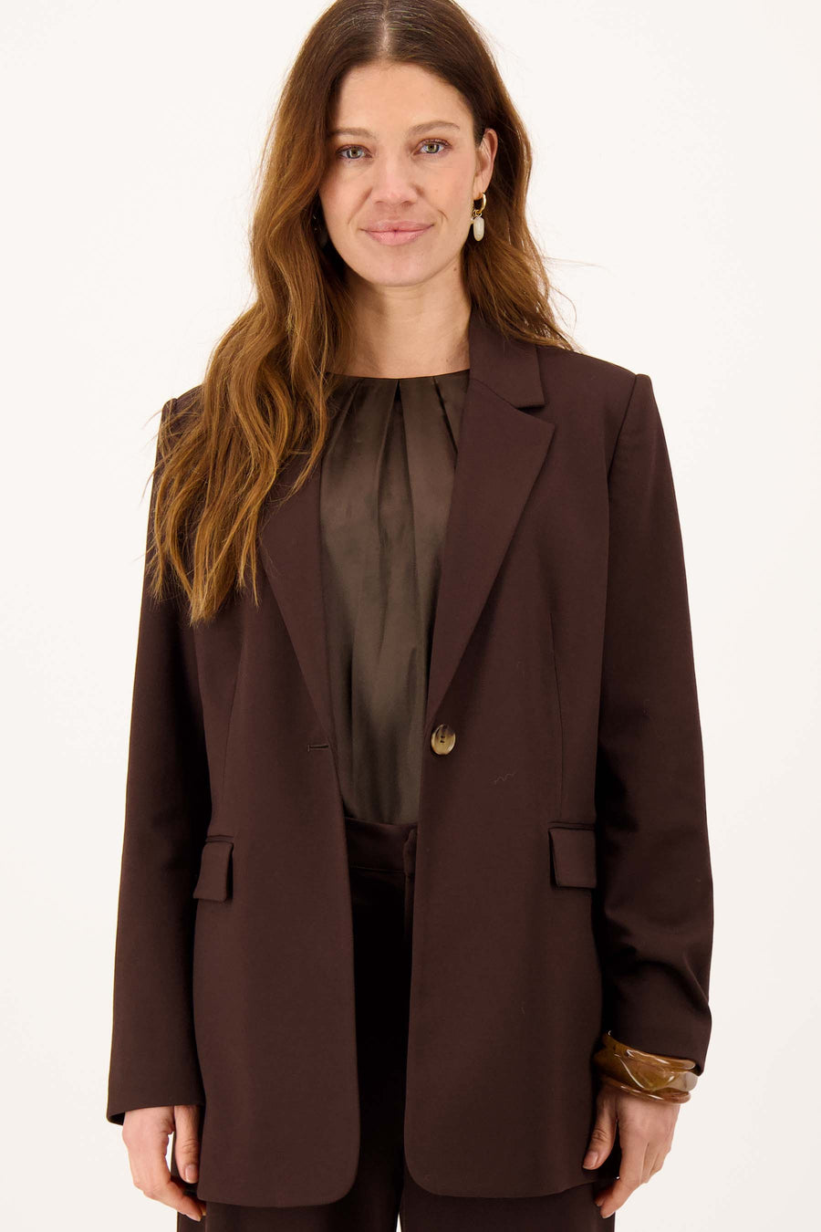 chocolate-colored blazer with stretch | dark chocolate