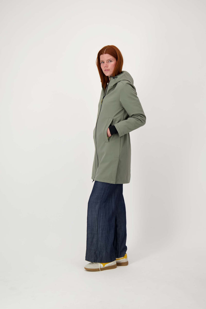 long softshell jacket with soft lining | green