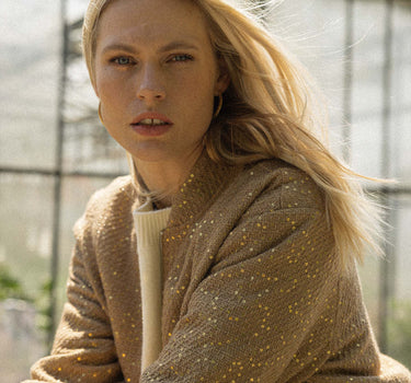 Bomberjacke mit Pailletten | beige