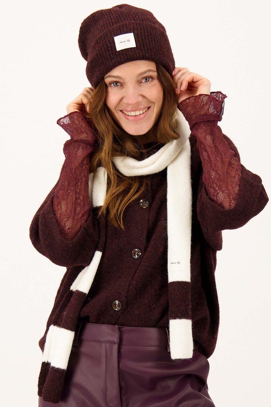muts gebreid | burgundy