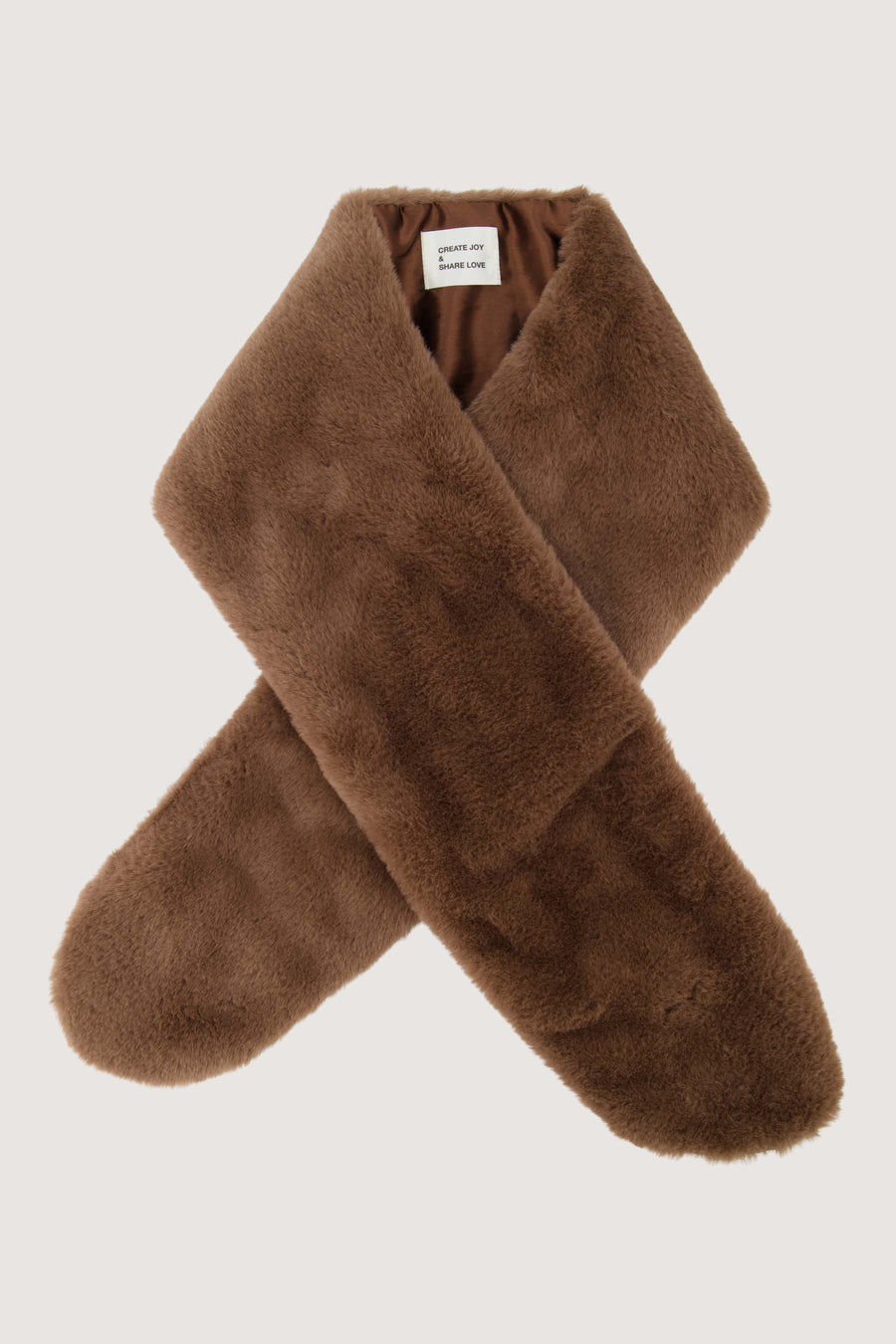 fluffy kraag | hazelnut