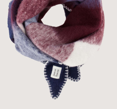 Triangular Checkered Scarf | Dark Navy / Ocean Blue / Burgundy