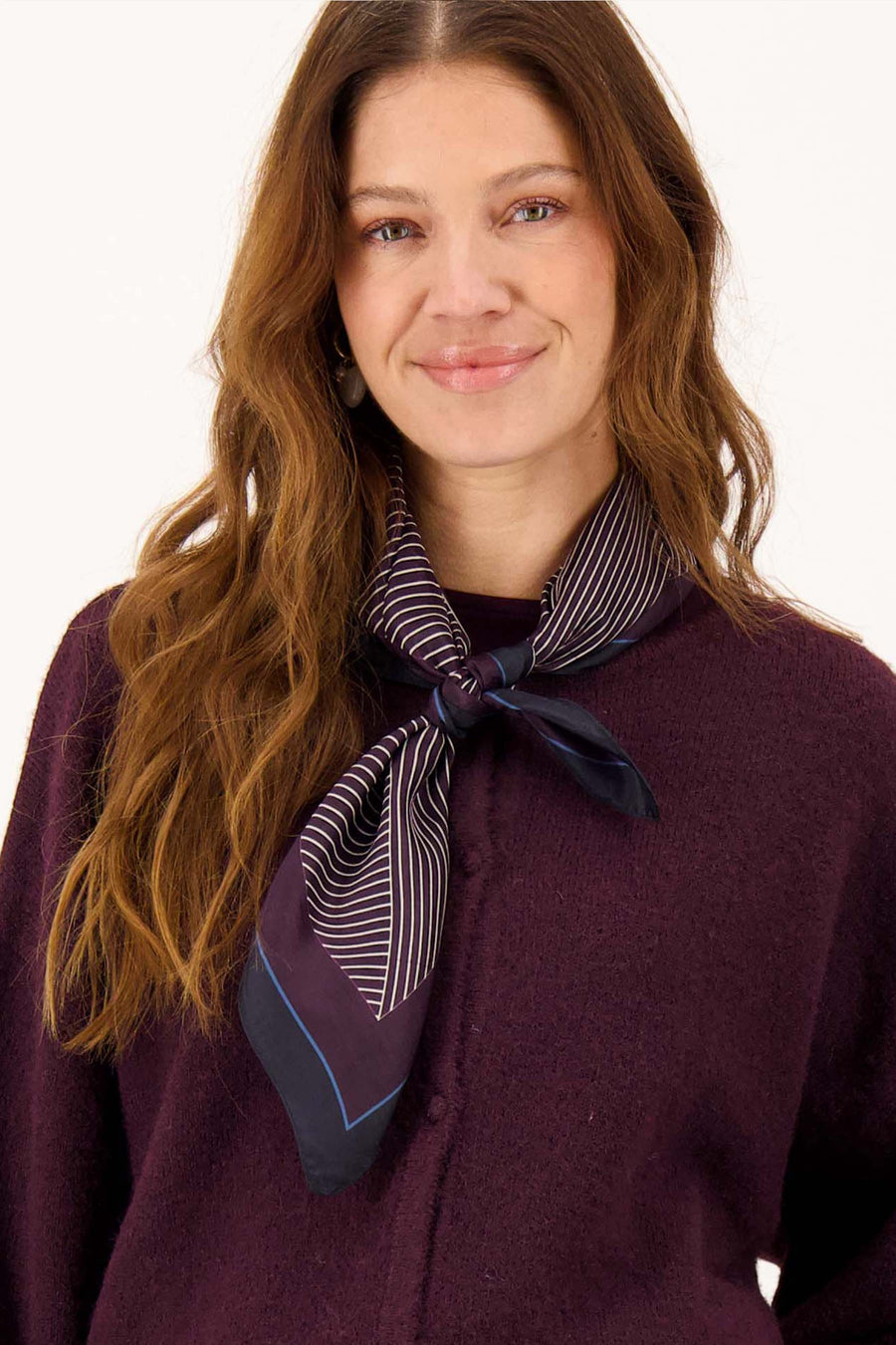vierkant zijde sjaaltje met streep 60x60 | dark navy / ocean blue / burgundy