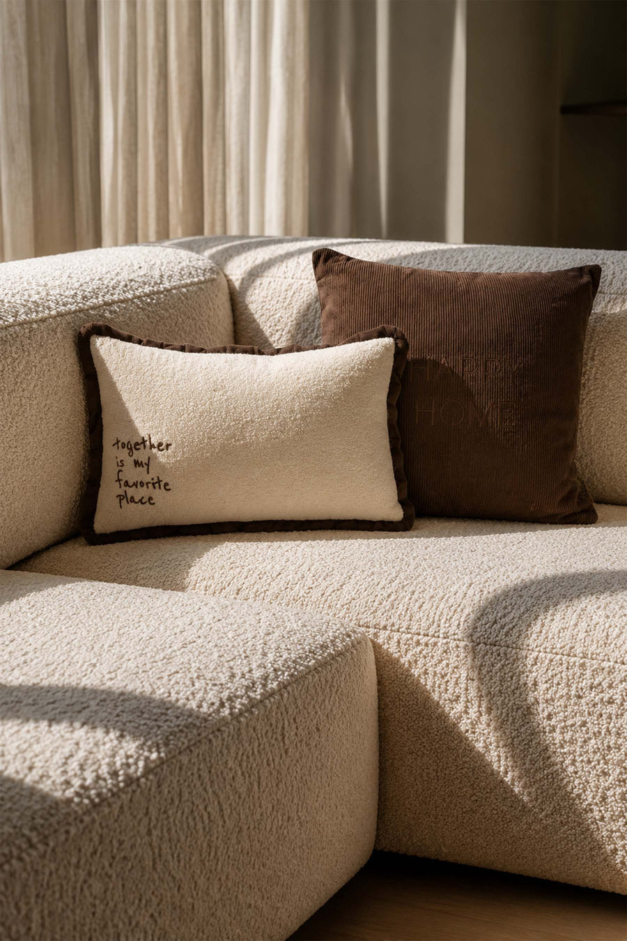 kussen happy home 45x45cm | dark brown