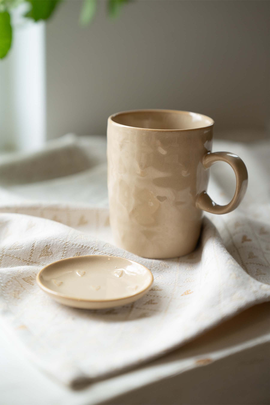 Teetasse mit Herzchen | Sand
