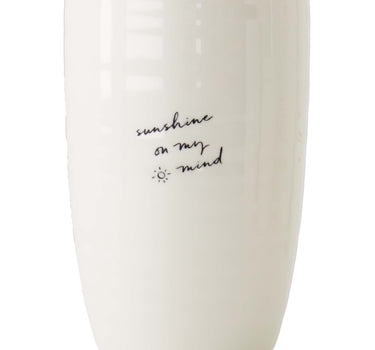 Becher „L sunshine“ von Zusss, Keramikbecher in Weiß mit schwarzer Aufschrift