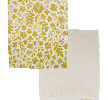 Keukenset van Zusss: love this day bloemen wit/goud met bloemendessin en beige handdoek.