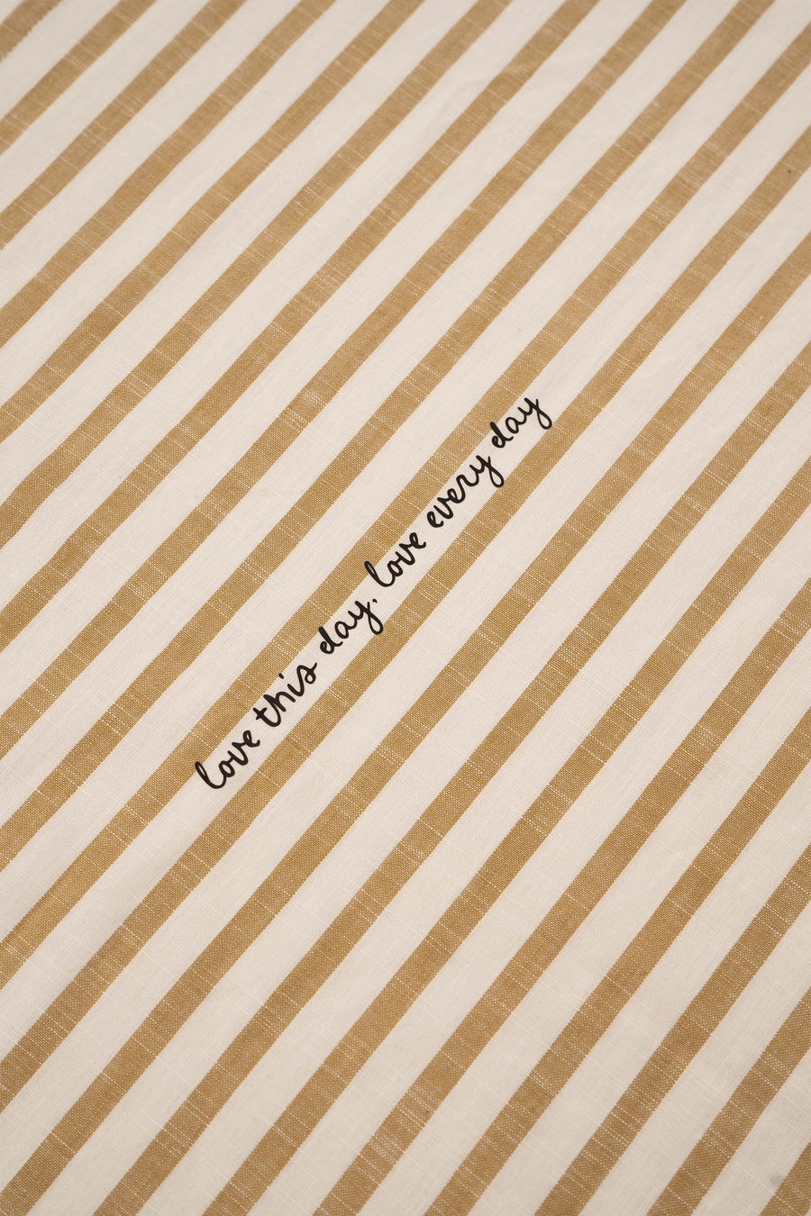 tafelloper strepen love this day | honing