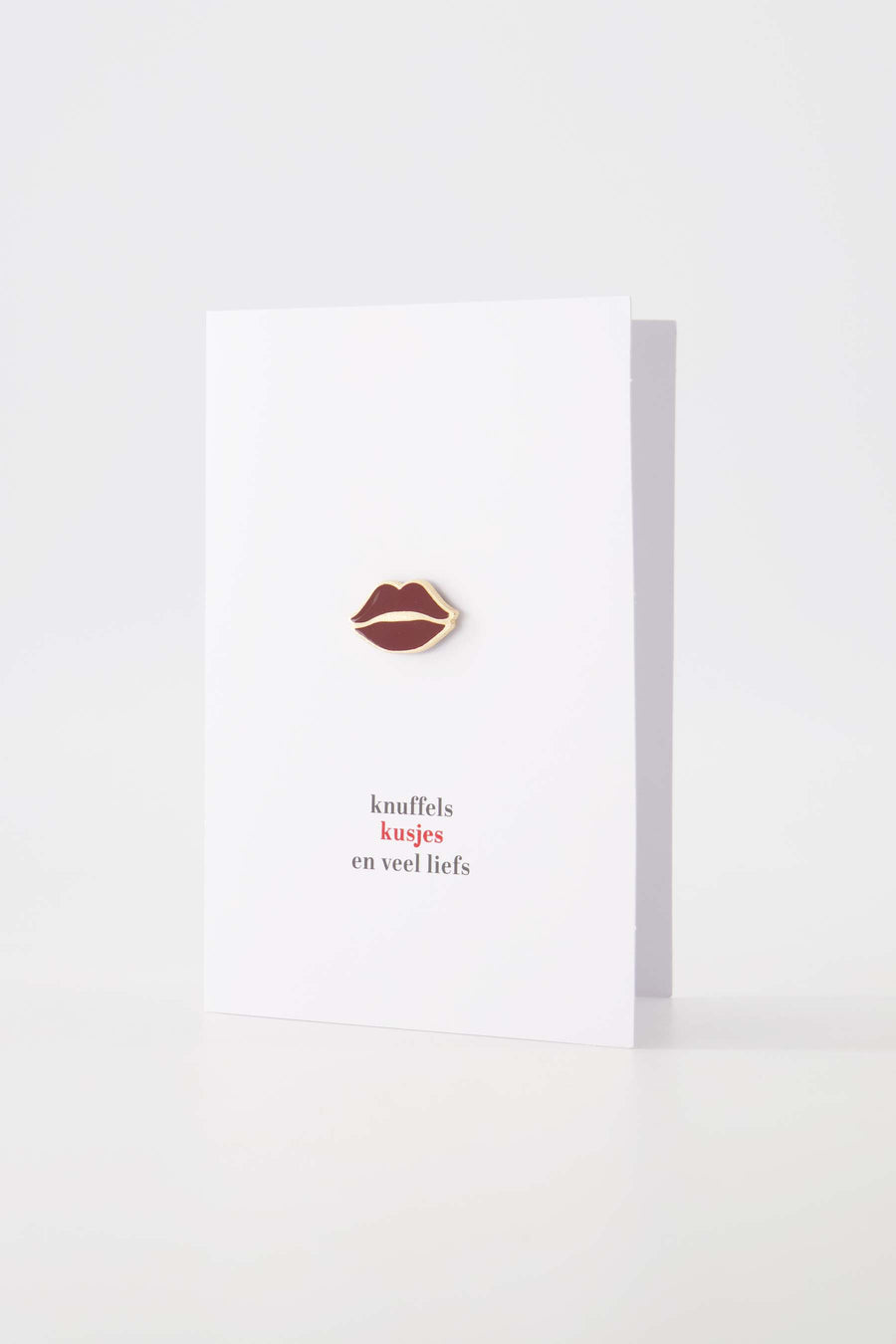wenskaart magneet kusje wit/rood | wit / rood