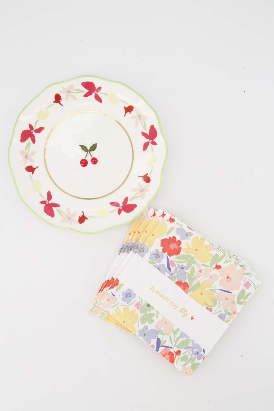 Cadeauset serveerschaal met servetten bloemen