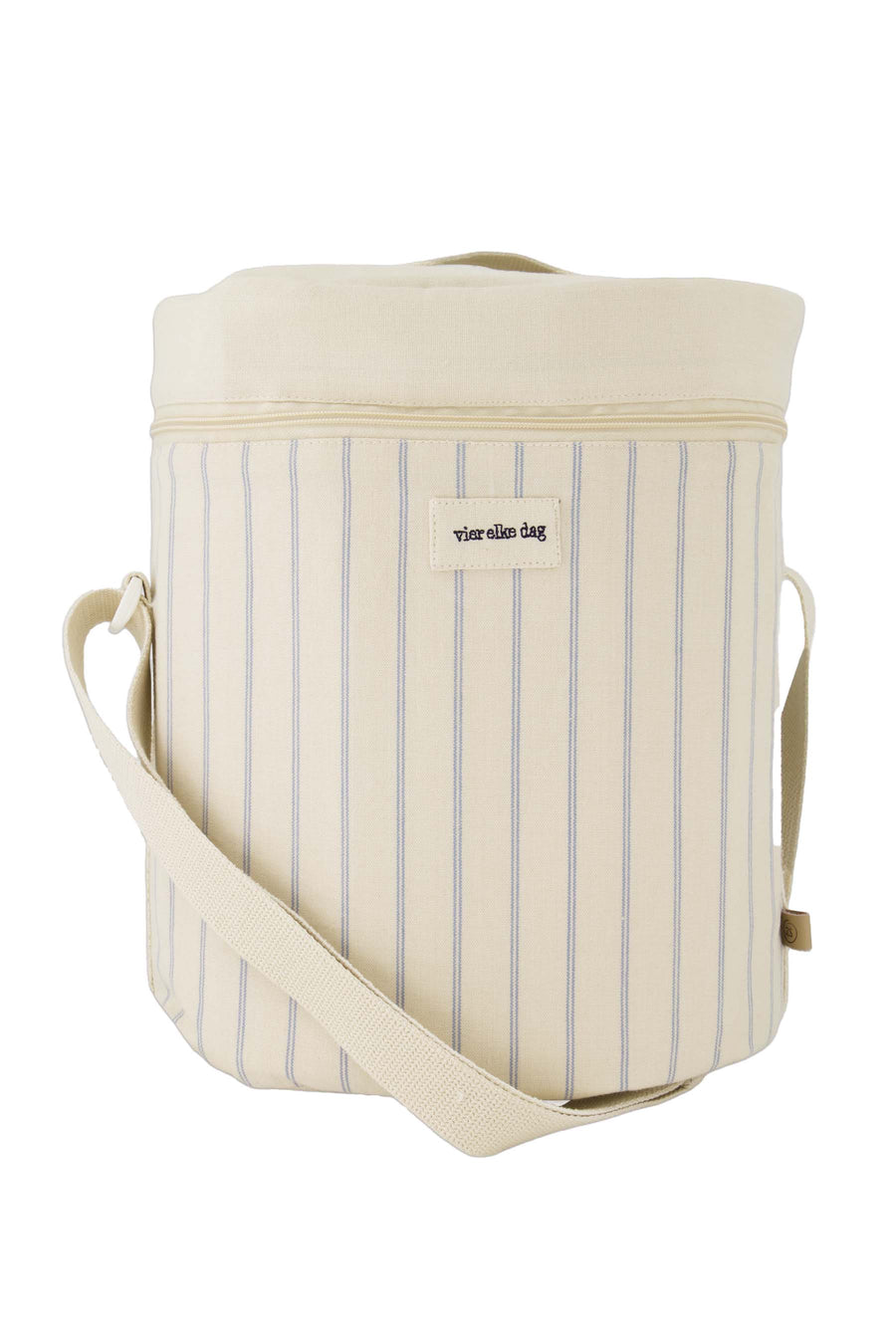 koeltas vier elke dag | sand