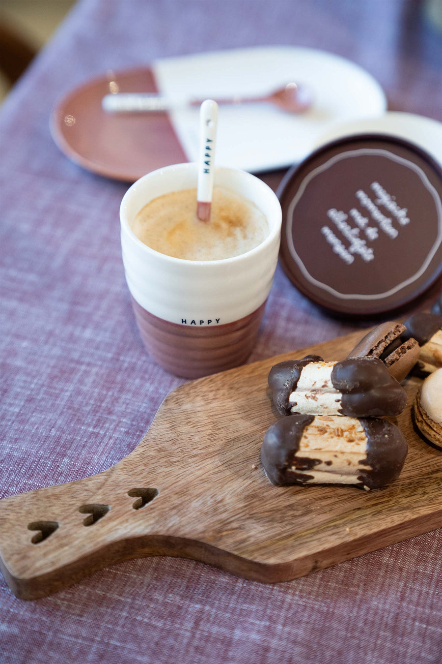 coffee mug happy white/burgundy | white / burgundy