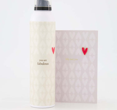 Cadeauset doucheschuim met wenskaart blij met jou van Zusss, fles plastic met beige patroon en roze kaart.