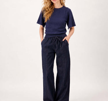 vlindermouw boothals top in boucle garens | summer navy