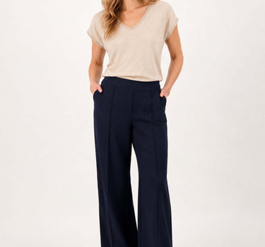 V hals top met lurex boord | darker sand