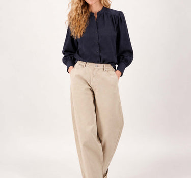 balloon sleeve blouse with paisley texture | navy