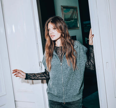 mouwloos vestje met rits | anthracite grey