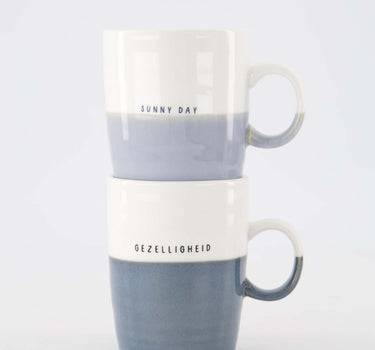 Set van een Theemok Gezelligheid En Theemok Sunny Day